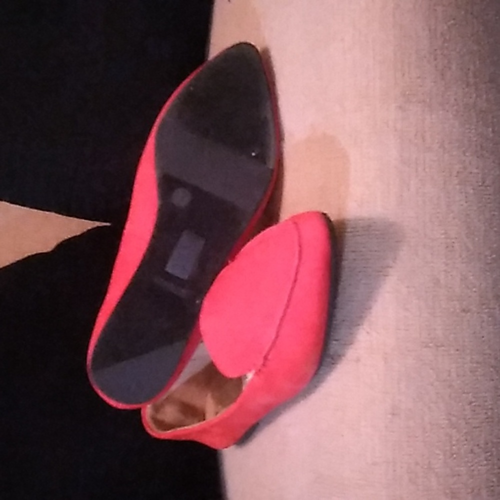 Shoes - Picture 2 of 3